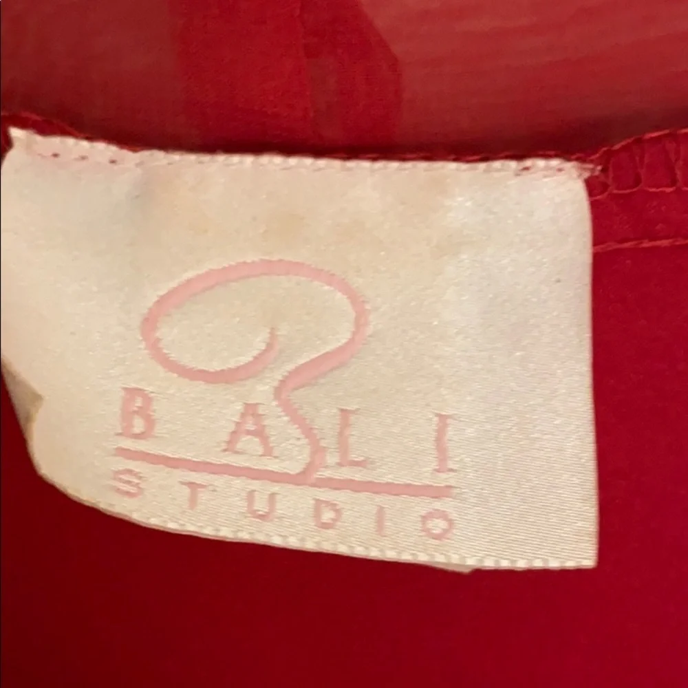 Bali Studio red wrap robe/ sleepwear size: M